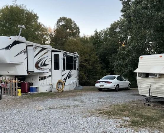 Travelers Camper Park Campground