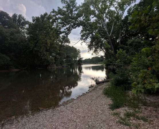 Devil's Elbow River Safari and Campground