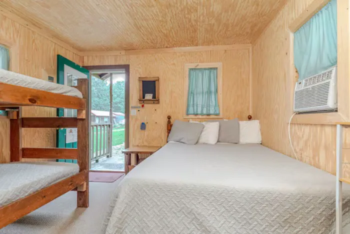 Two Rivers Ozark Cabins and Glamping Tents 0