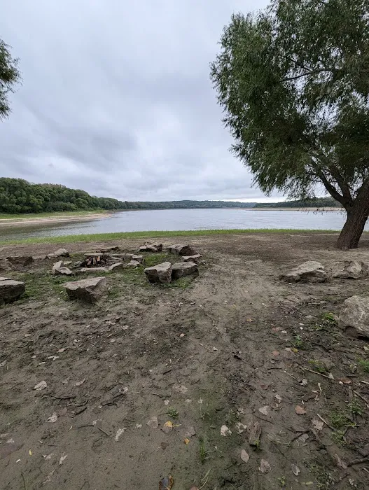 Kaskaskia River Project Campground 6