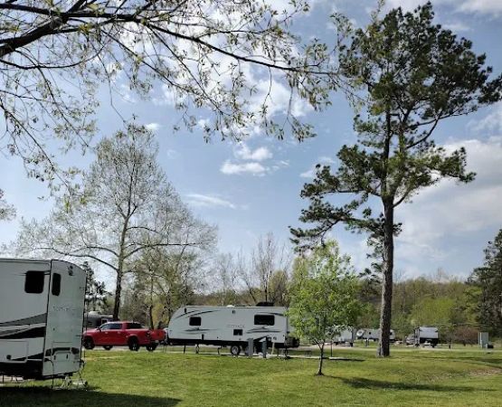 Bennett Spring State Park Campground