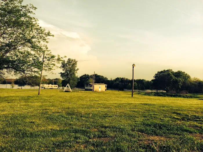 Farmers Lake Campground 3