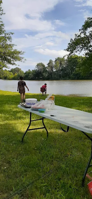 Farmers Lake Campground 5
