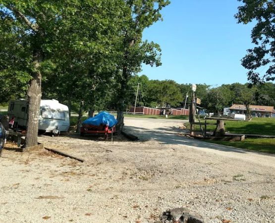 Aunt's Creek Store & RV Park