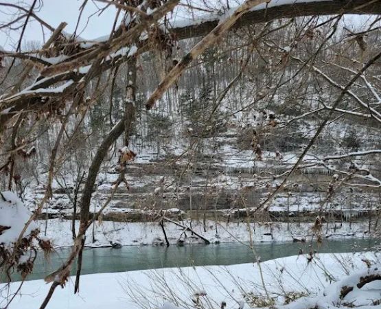 Blue Hole River access & Campground