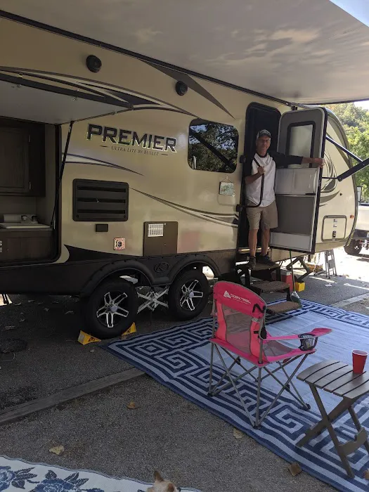 Dam-Quarry Campground 9