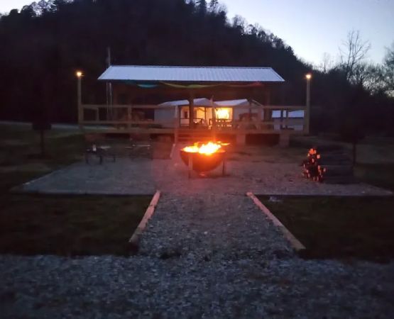Misty Mornings Arkansas Cabins and RV Sites