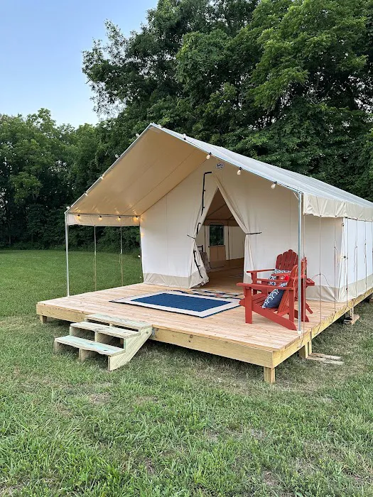 Roaring River Hills Campground and Cabins 3