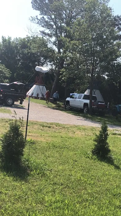 EDGE OF THE WOODS RV PARK AND CAMPGROUND 5
