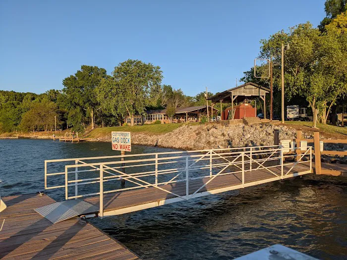 Cottonport Marina and RV Resort 2