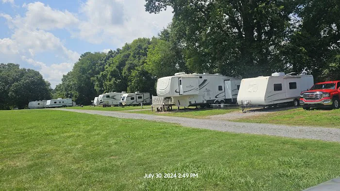 Rural Retreat Campground 4