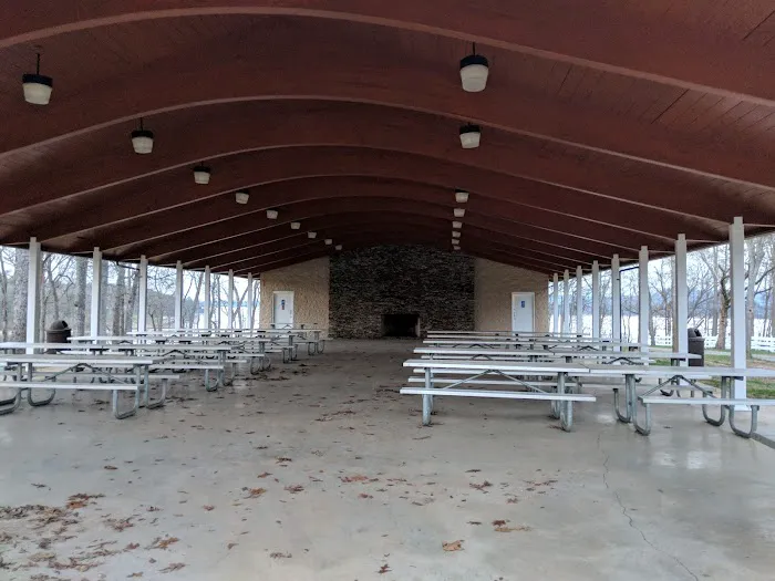 Chester Frost shelter 4 3