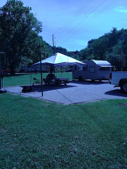 Dale Hollow Dam Campground 9