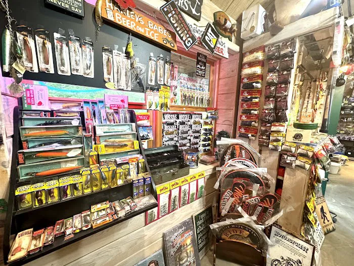 Legends on Wolf River RV Park/ Bait & Tackle store 8