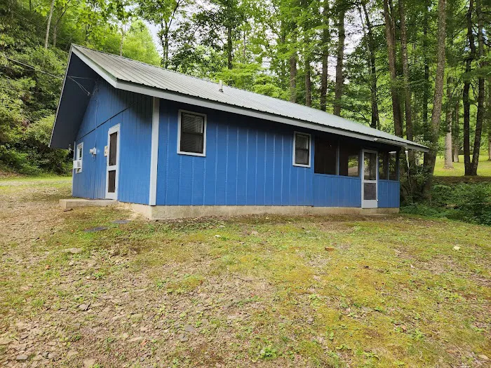 Nantahala Hideaway Campground & Cabins. Formerly Nelsons Nantahala Hideaway 8