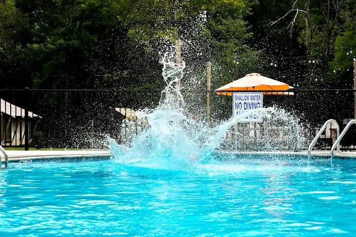 Mecca Camp Resort 8