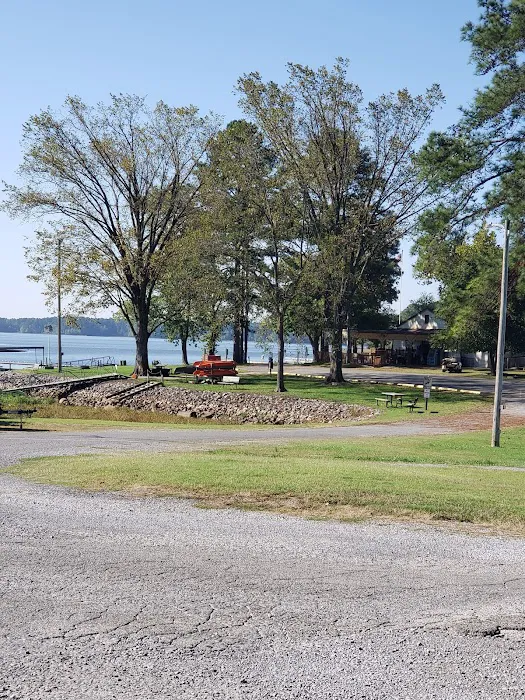 Crab Orchard Boat & Yacht Club 5