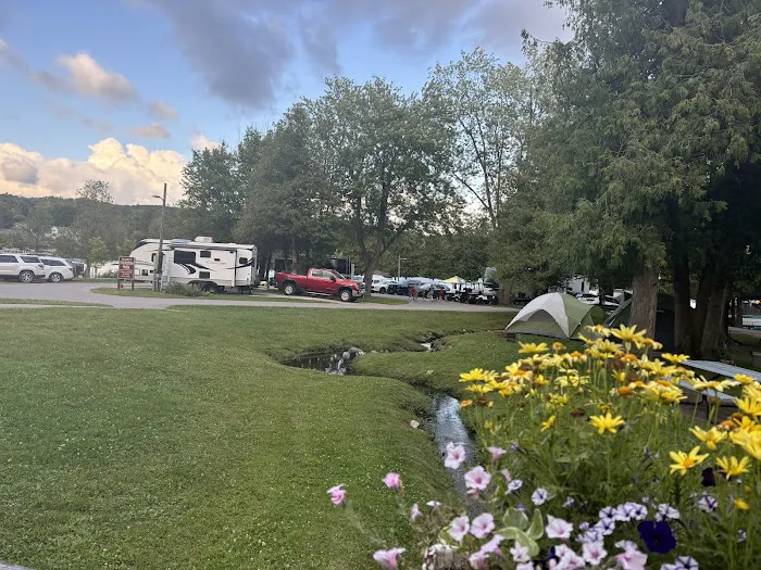 Thurston Park and Campground 8
