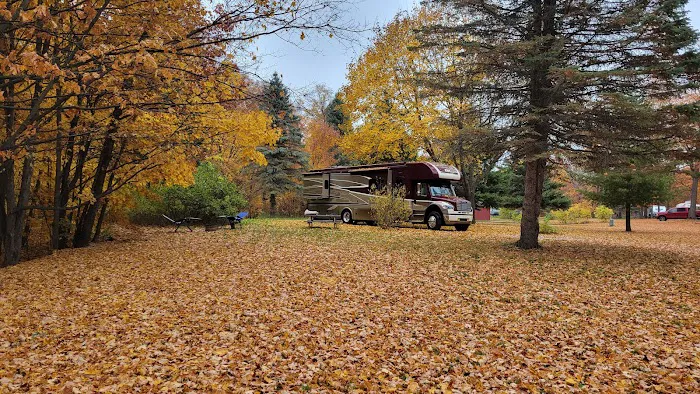 Chain O' Lakes Campground 8