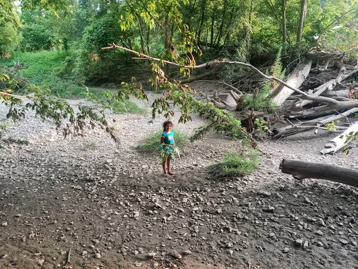 Cotton Wood Camp Grounds 6