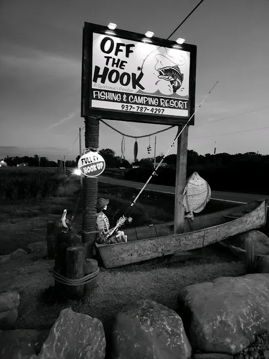 Off The Hook - Fishing & Camping Resort 7