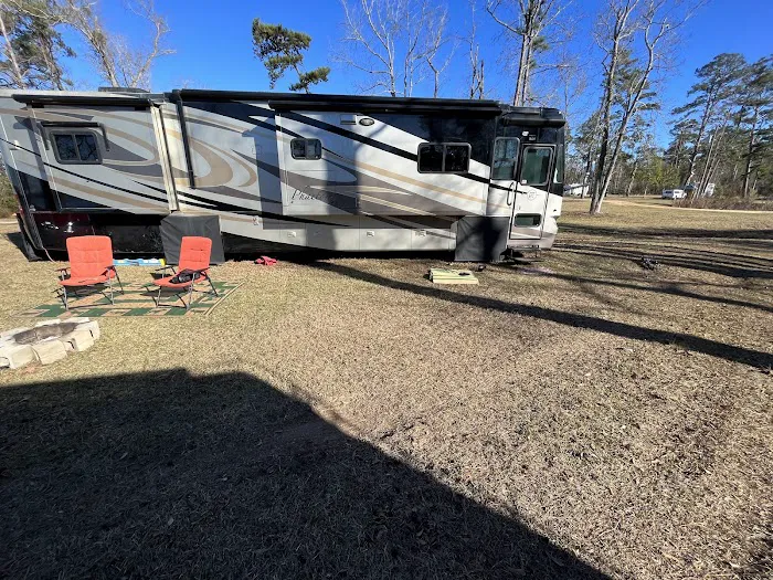 At Ease Campground & Marina (Formerly Wingates Lodge) 2