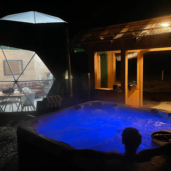 WV Glamping Domes 8