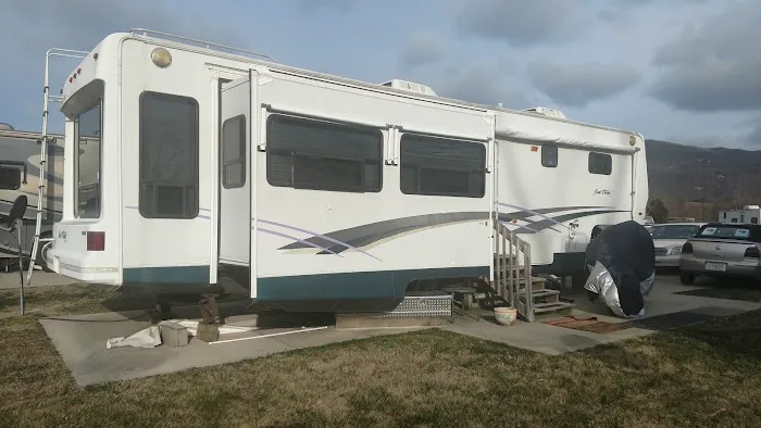 East Tennessee RV Park 1