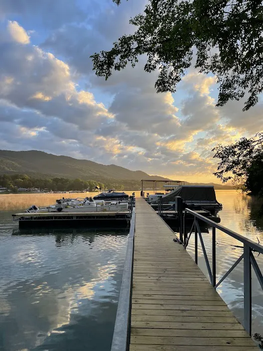 Quarry Cove Resort & Marina 5