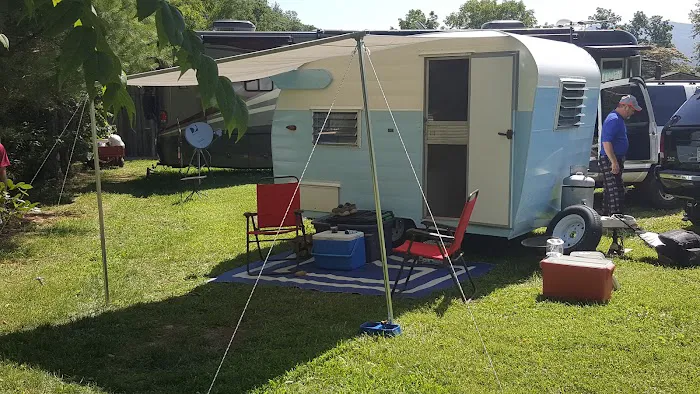 Corn Creek Camp & Cabins 2