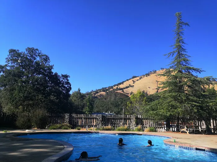 American River Resort 0
