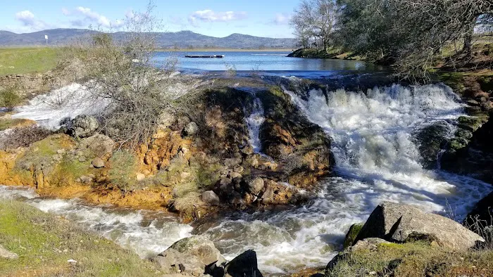 Salt Spring Valley Reservoir 7