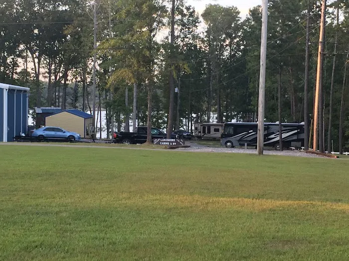 Lakeshore Cabins & RV 8