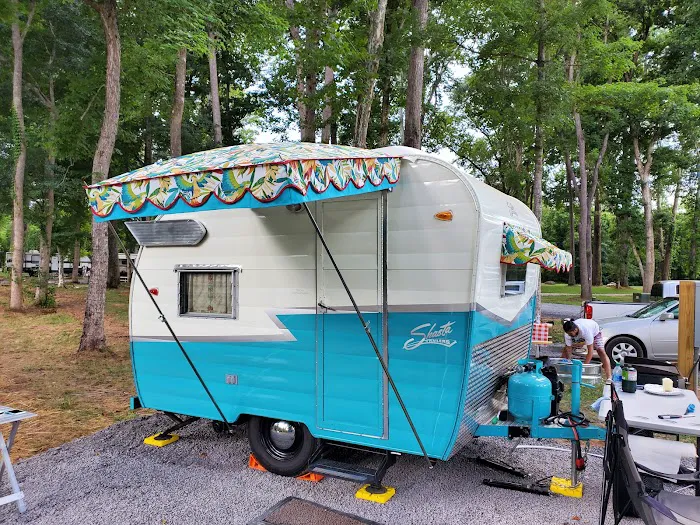 411 River Rest Campground 0