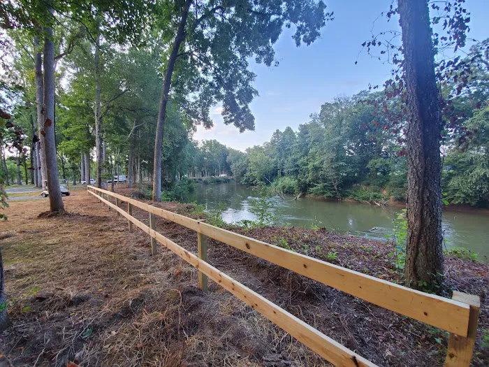 411 River Rest Campground 4