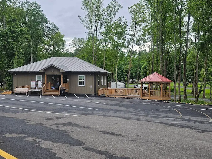 411 River Rest Campground 7