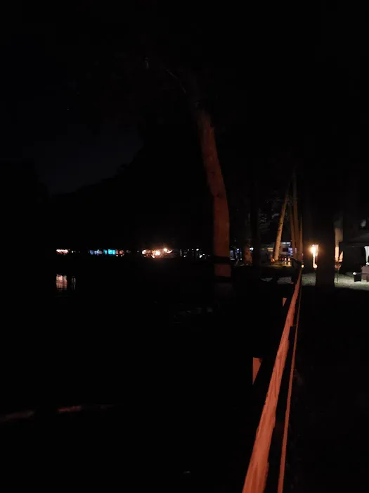411 River Rest Campground 2