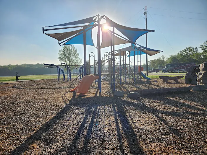 The Vineyards Campground & Cabins 9