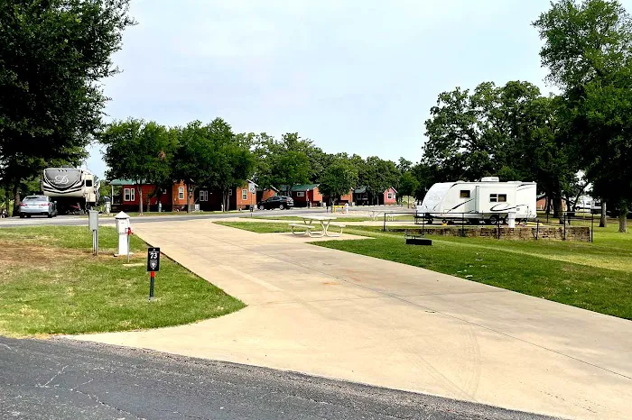 The Vineyards Campground & Cabins 8