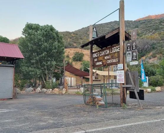 Kings Canyon Lodge