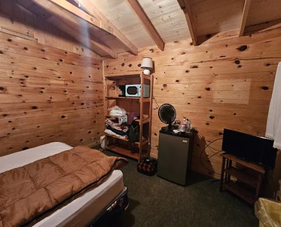 Log Cabin Resort & Campground