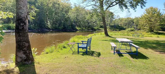 Confluence Camping Boat Launch & Rental ( KALLIOS LANDING) 5