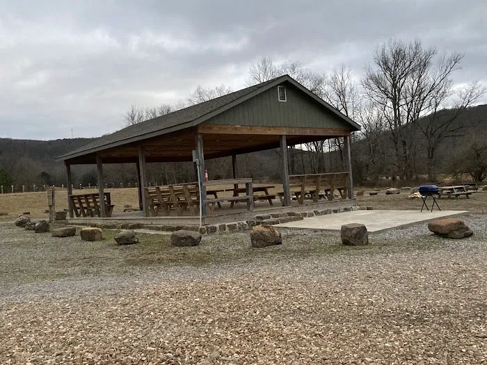 Round the Bend Pavilion 2