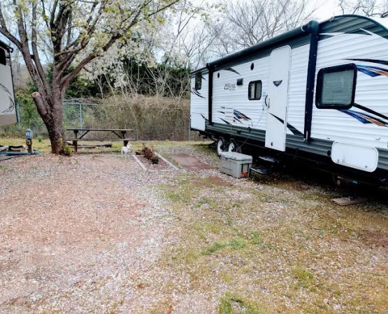 Marilyn's RV Park & Old Country Store