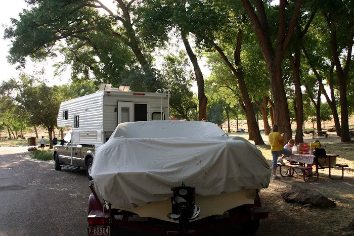 Tséyi' Diné Heritage Area - Cottonwood Campground 8