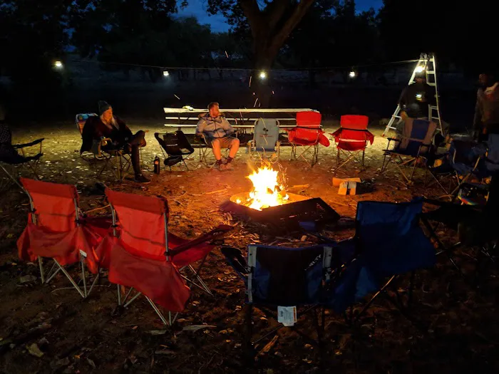 Tséyi' Diné Heritage Area - Cottonwood Campground 9