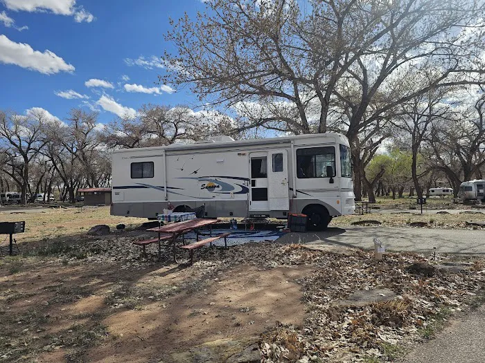 Tséyi' Diné Heritage Area - Cottonwood Campground 7