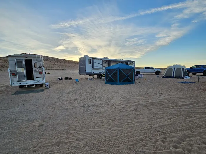 Lone Rock Beach Campground 7