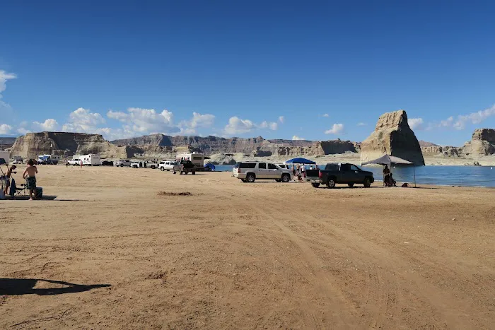 Lone Rock Beach Primitive Camping 5