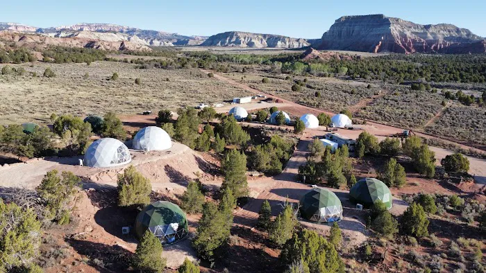 Bryce Glamp And Camp 0